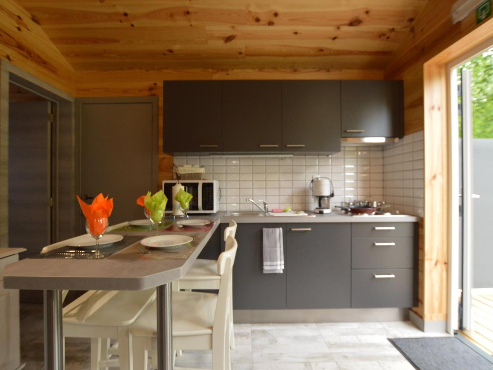 Chalet Near Ourthe River And The City Of Durbuy Vieuxville Exterior photo