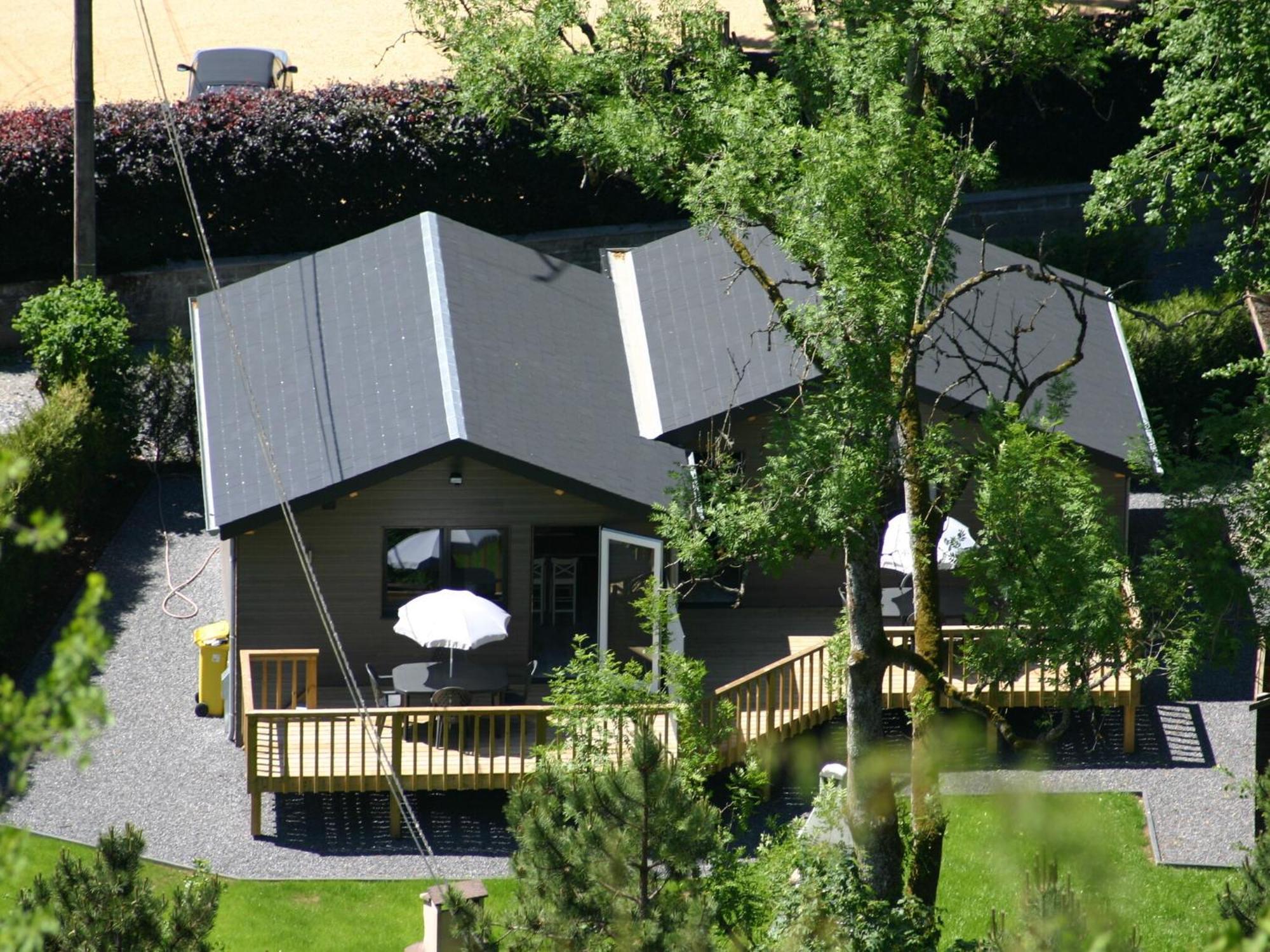 Chalet Near Ourthe River And The City Of Durbuy Vieuxville Exterior photo